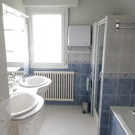 Les Balcons Du Tregor Bed & Breakfast Lannion Exterior photo