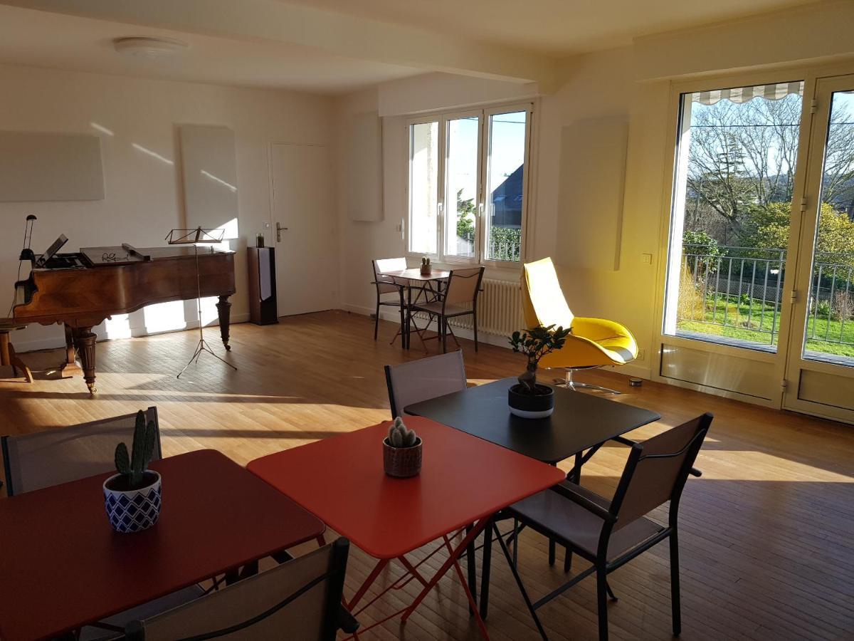 Les Balcons Du Tregor Frühstückspension Lannion