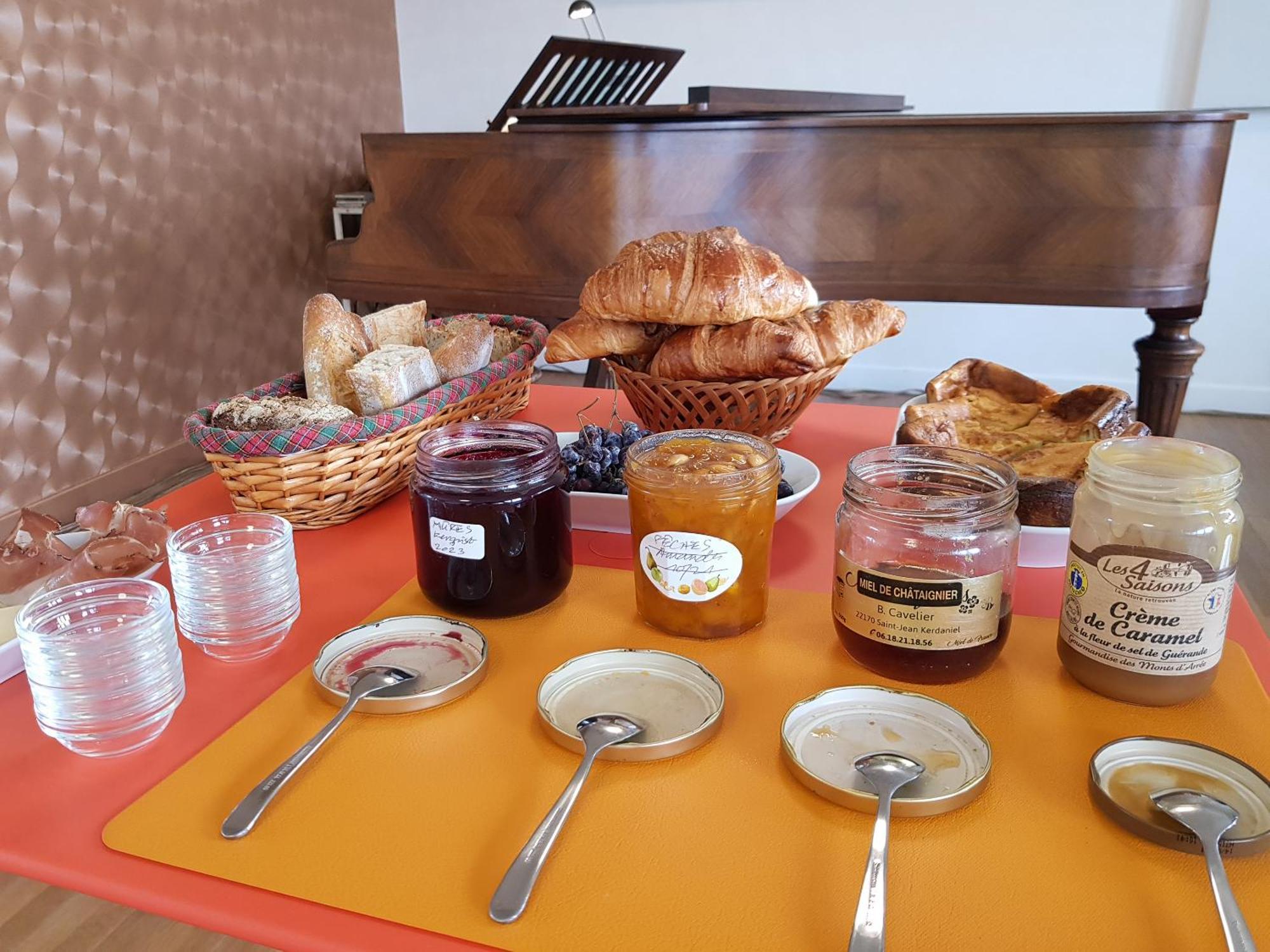 Frühstückspension Les Balcons Du Tregor